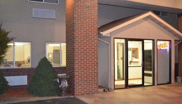 Economy Inn Seymour Exterior photo